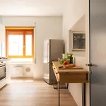 Appartement Quieta 6 - Renovated 70s - Italywego